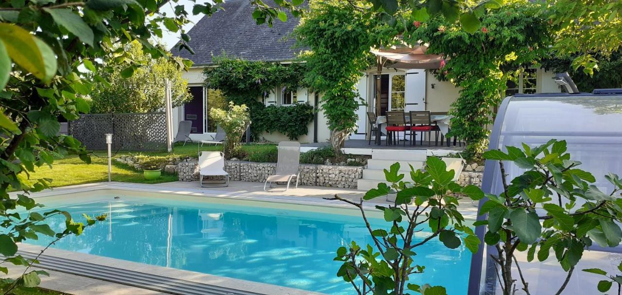 Au Coeur Du Bien-Etre, Gite Avec Piscine Chauffee Et Couverte, Spa, Sauna, Massages Monteaux Екстериор снимка